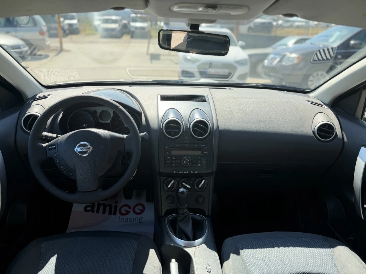 Nissan Qashqai 1.5dCi , снимка 13 - Автомобили и джипове - 55981225