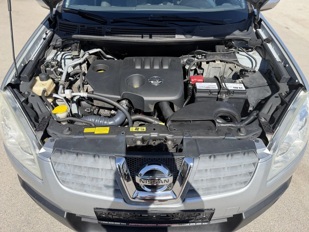 Nissan Qashqai 1.5dCi , снимка 17 - Автомобили и джипове - 55981225