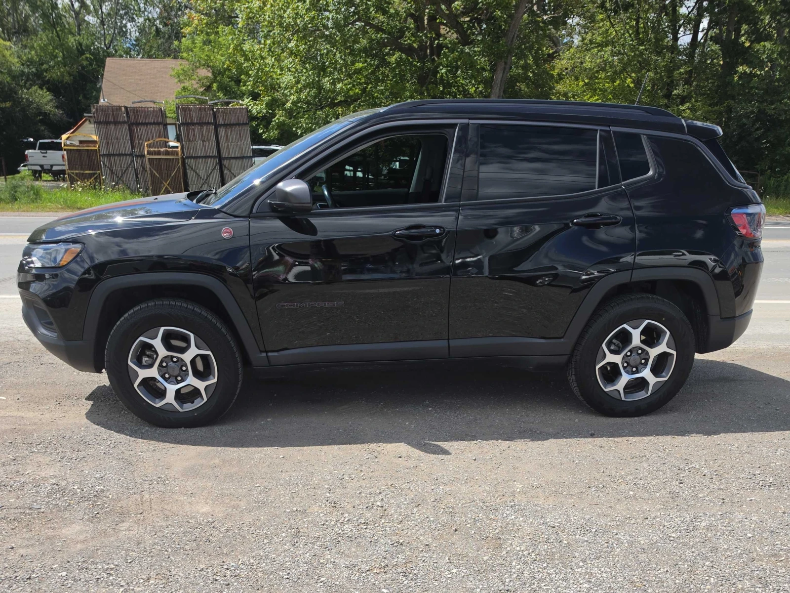 Jeep Compass * Trailhawk * CARFAX * ОПЦИЯ ЗА ФИНАНСИРАНЕ, снимка 2 - Автомобили и джипове - 56087129