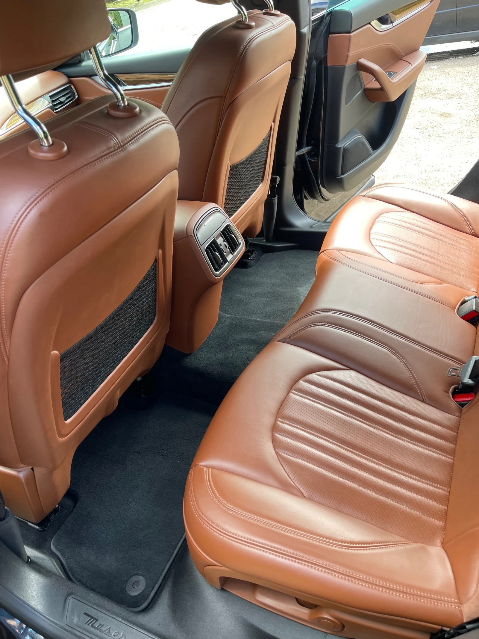 Maserati Levante 3.0 Diesel 254kc, снимка 10 - Автомобили и джипове - 56178631