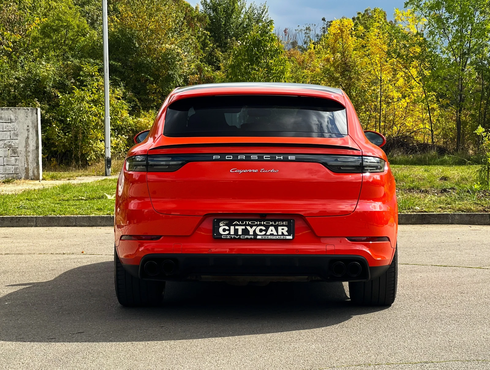 Porsche Cayenne TURBO / COUPE / SPORT CHRONO / PANO / HUD / BOSE /, снимка 5 - Автомобили и джипове - 56282453