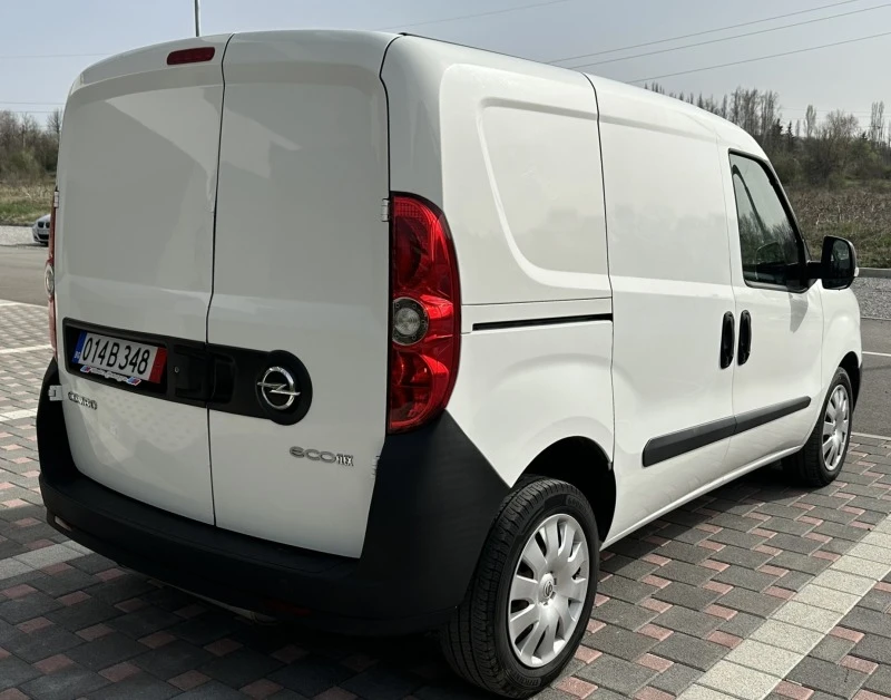 Opel Combo 1.4i Метан, снимка 4 - Бусове и автобуси - 45060470