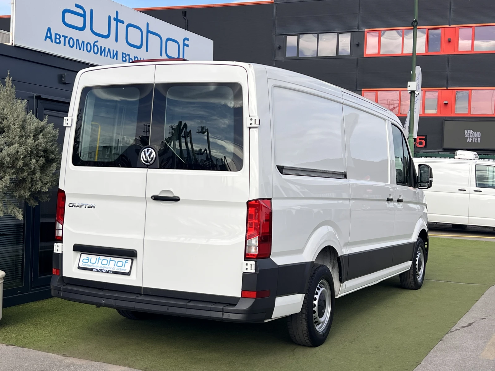 VW Crafter Trendline/L3H2/2.0TDI/102K.C./6MT - изображение 4