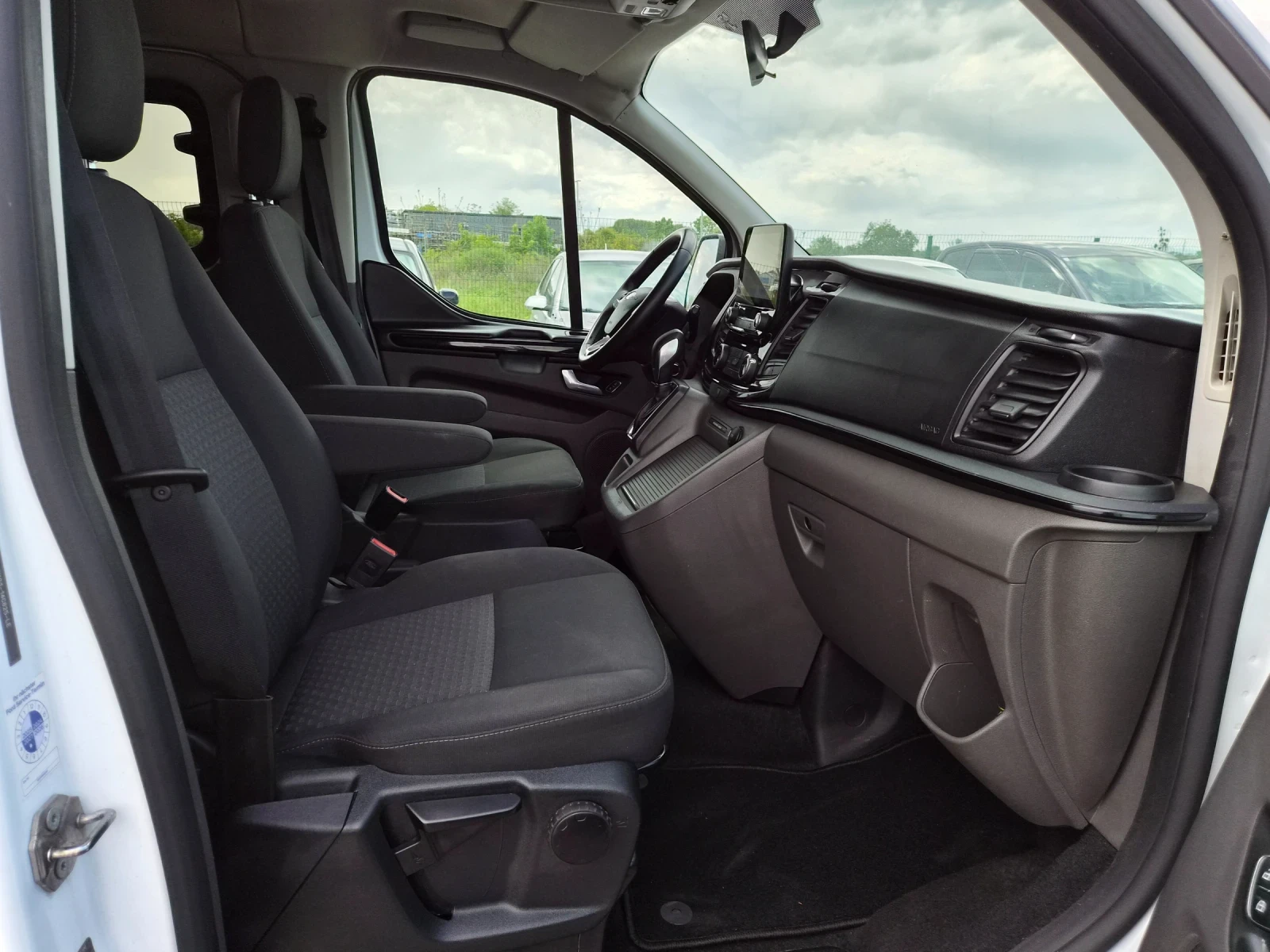 Ford Transit 2.0D 130�� ��������� 8����� ���� 6  | Mobile.bg � ����������� 11