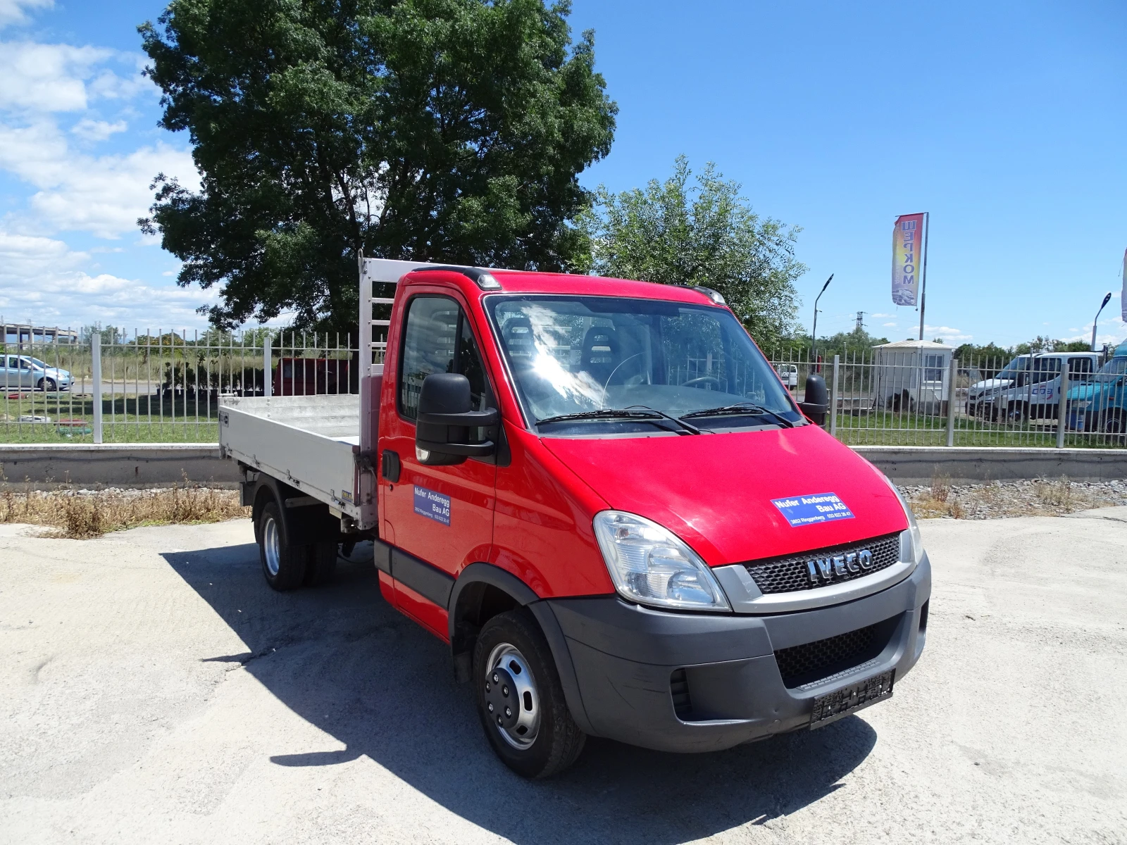 Iveco 35c18 3.0HPI  КАТ. * Б* * КЛИМАТИК * ТРИСТРАНЕН САМОСВАЛ, снимка 7 - Бусове и автобуси - 55200526