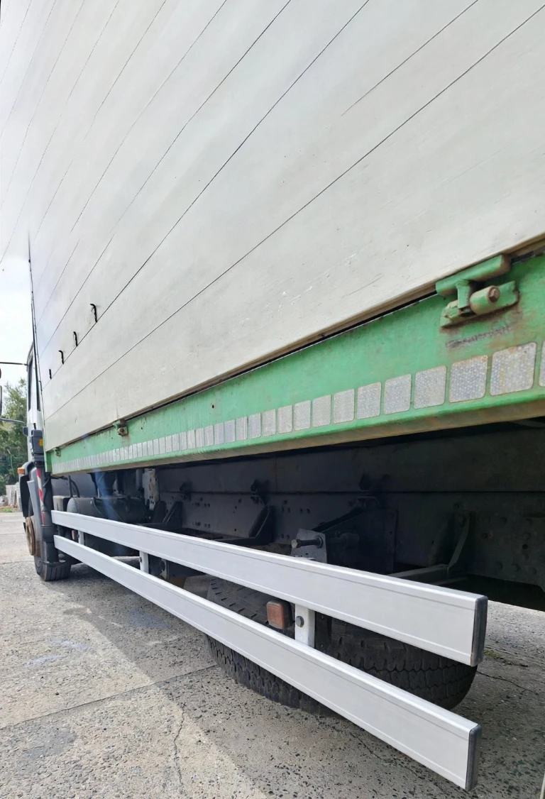 Man 18 284 5-����� ���� | Mobile.bg � ����������� 5