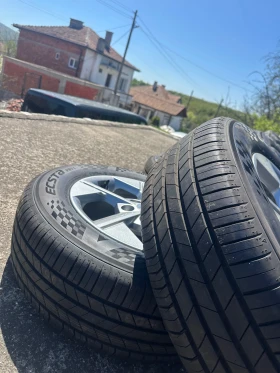 Гуми с джанти Kumho 205/65R16, снимка 5
