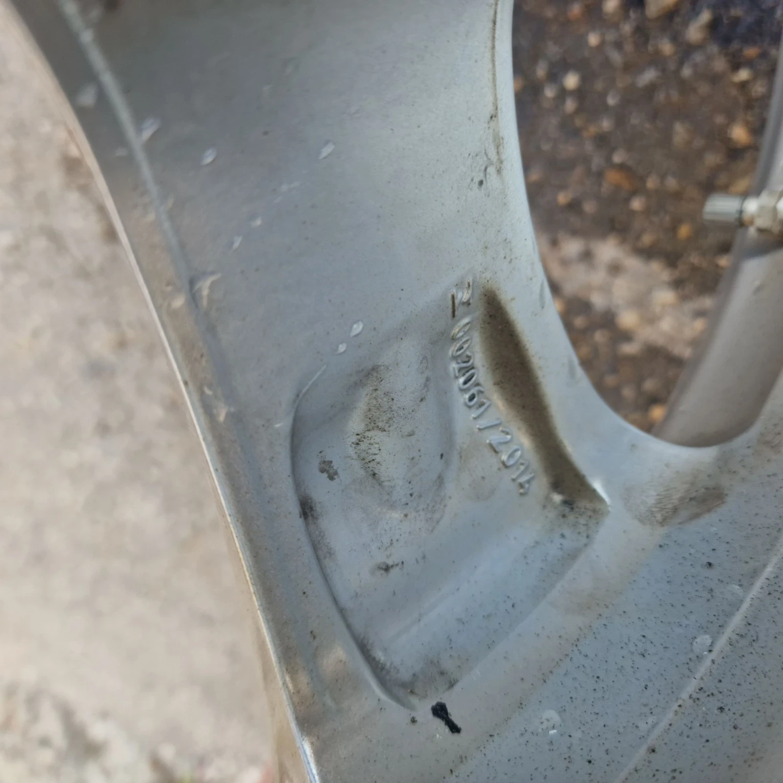   Mercedes-Benz E 220 | Mobile.bg   7