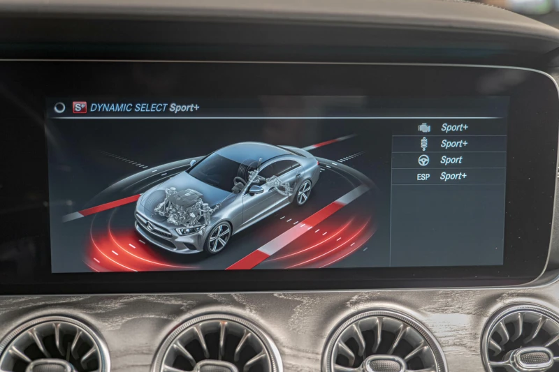 Mercedes-Benz CLS 400 AMG/4Matic/Burmester/Подгрев/Камера 360, снимка 13 - Автомобили и джипове - 51435596