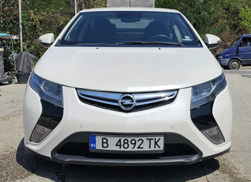 Opel Ampera Plug in hybrid, снимка 11 - Автомобили и джипове - 52517544
