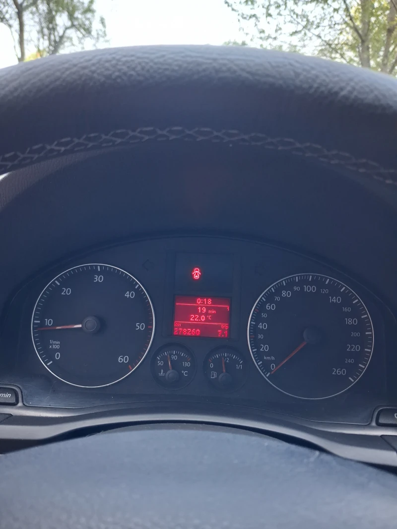 VW Golf, снимка 13 - Автомобили и джипове - 52596769