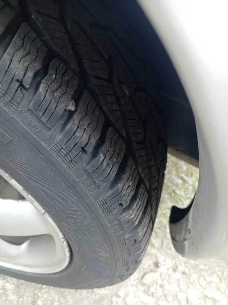 Opel Tigra 90.k.s, снимка 11 - Автомобили и джипове - 53089894