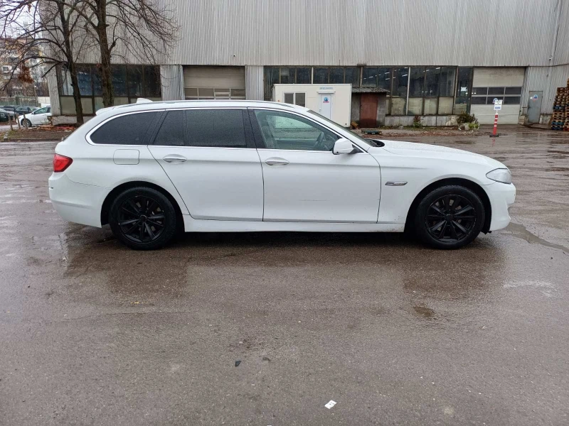 BMW 520 d Touring, снимка 5 - Автомобили и джипове - 53285706