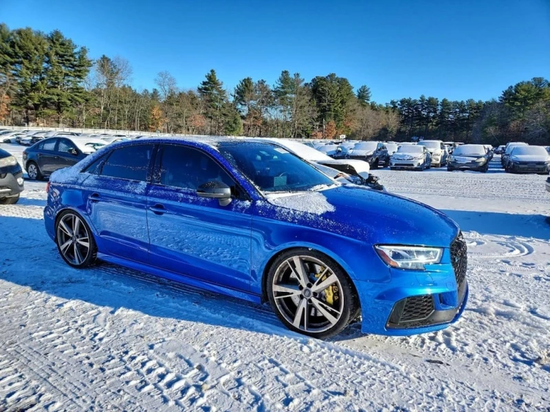 Audi Rs3 * CARFAX * БЕЗ ПЪРВОНАЧАЛНА ВНОСКА, снимка 16 - Автомобили и джипове - 53423266