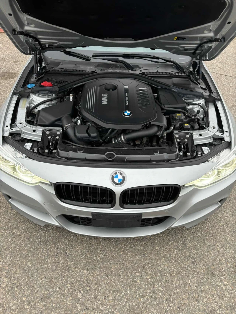 BMW 340  xDrive / CAMERA/DIS/PANO/NAVI/HARMON KARDON, снимка 13 - Автомобили и джипове - 53593642