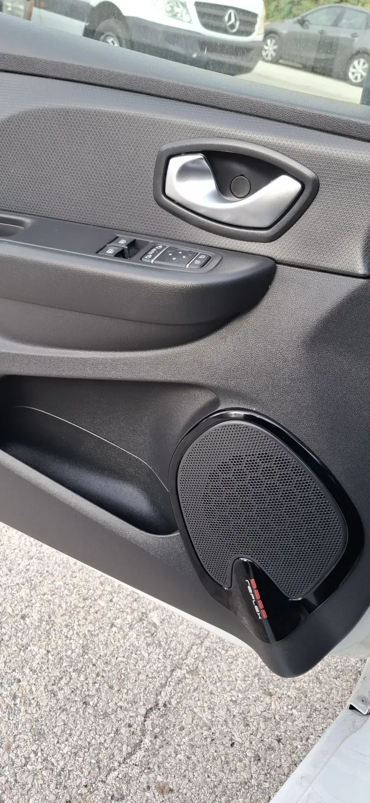 Renault Clio 1.5 DCI - изображение 10