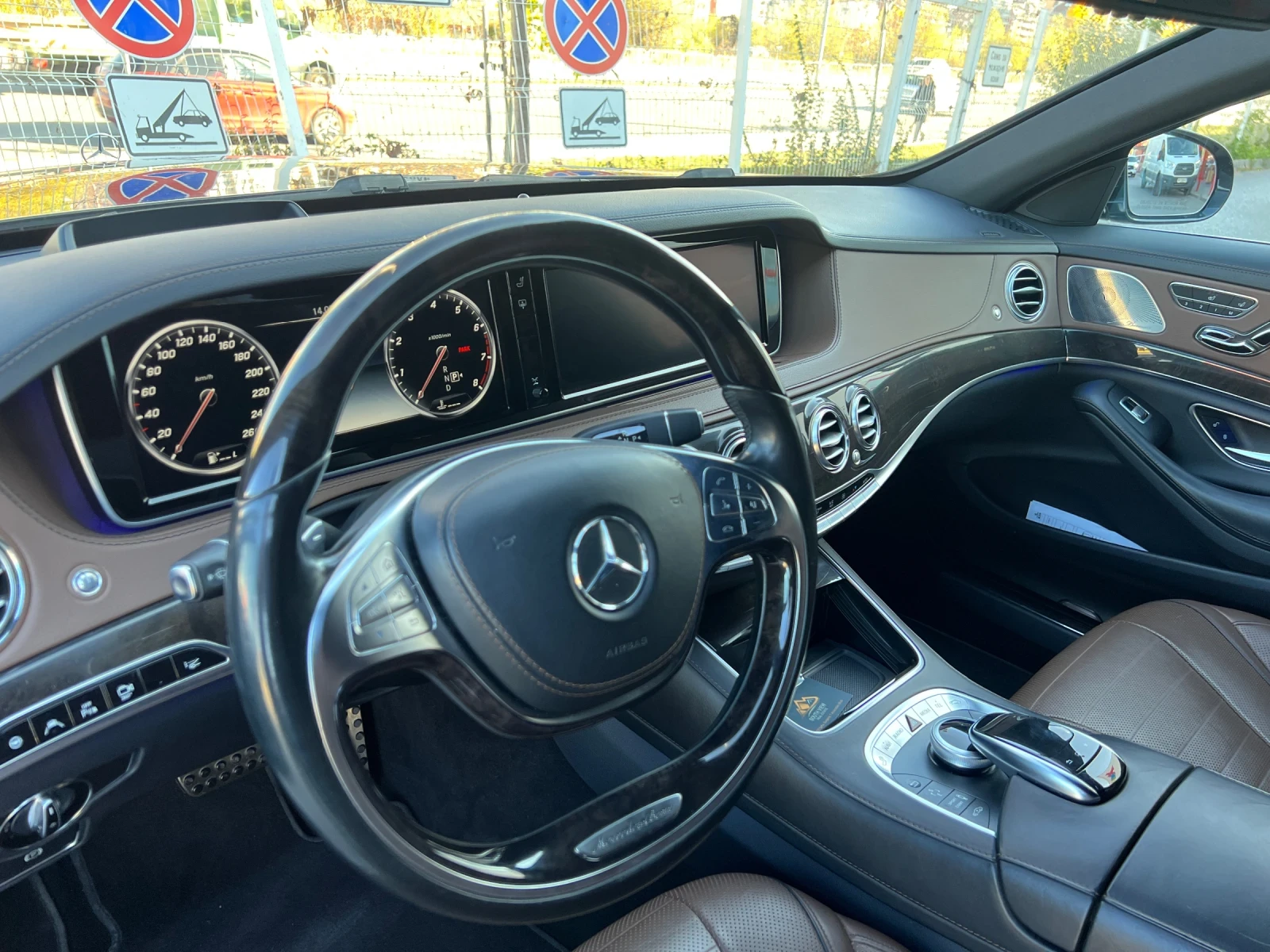 Mercedes-Benz S 500 Burmester/AMG/РЕАЛНИ 107 000KM/КАСКО И РЕГ - изображение 6