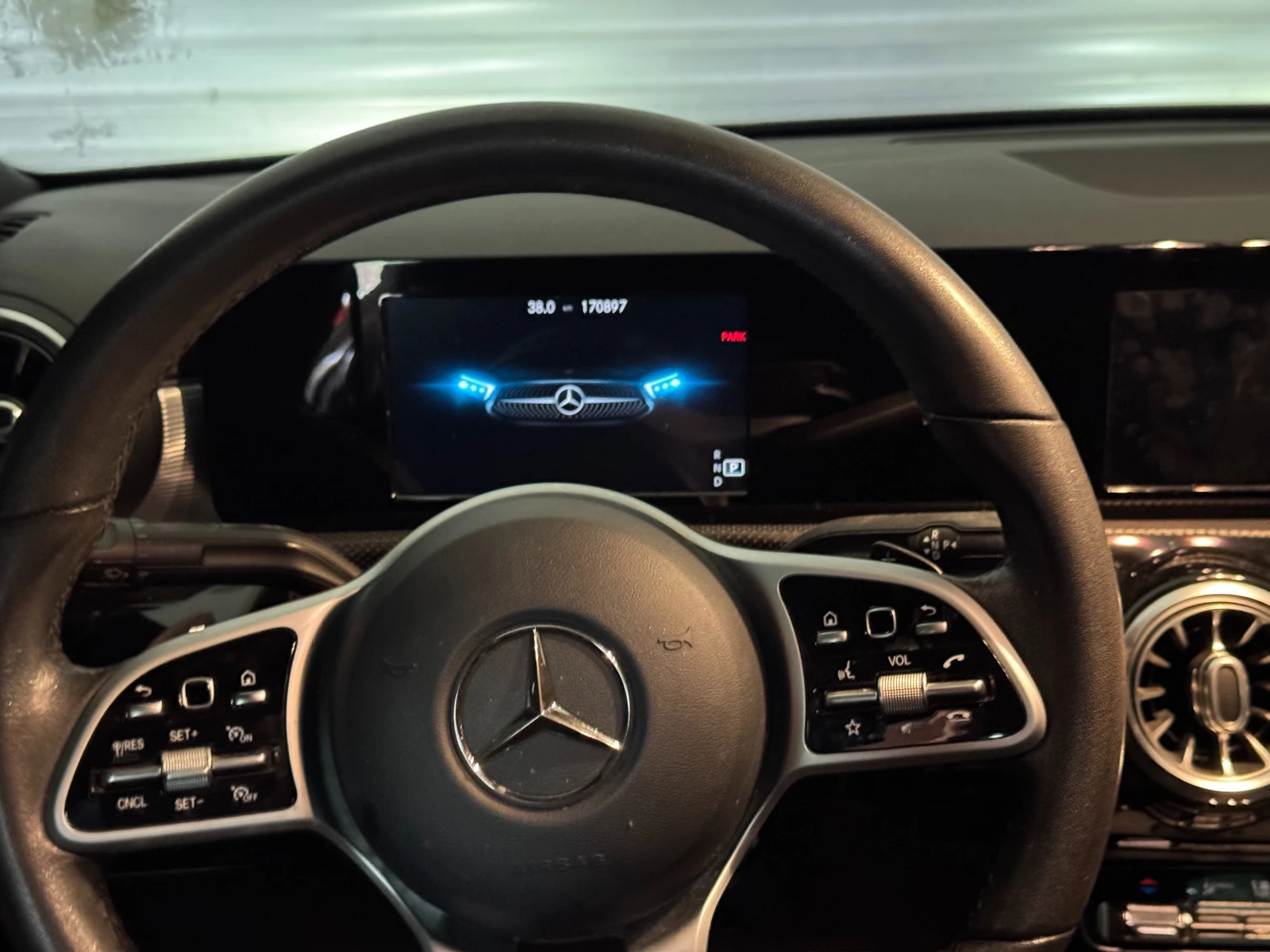 Mercedes-Benz A 220  - изображение 5