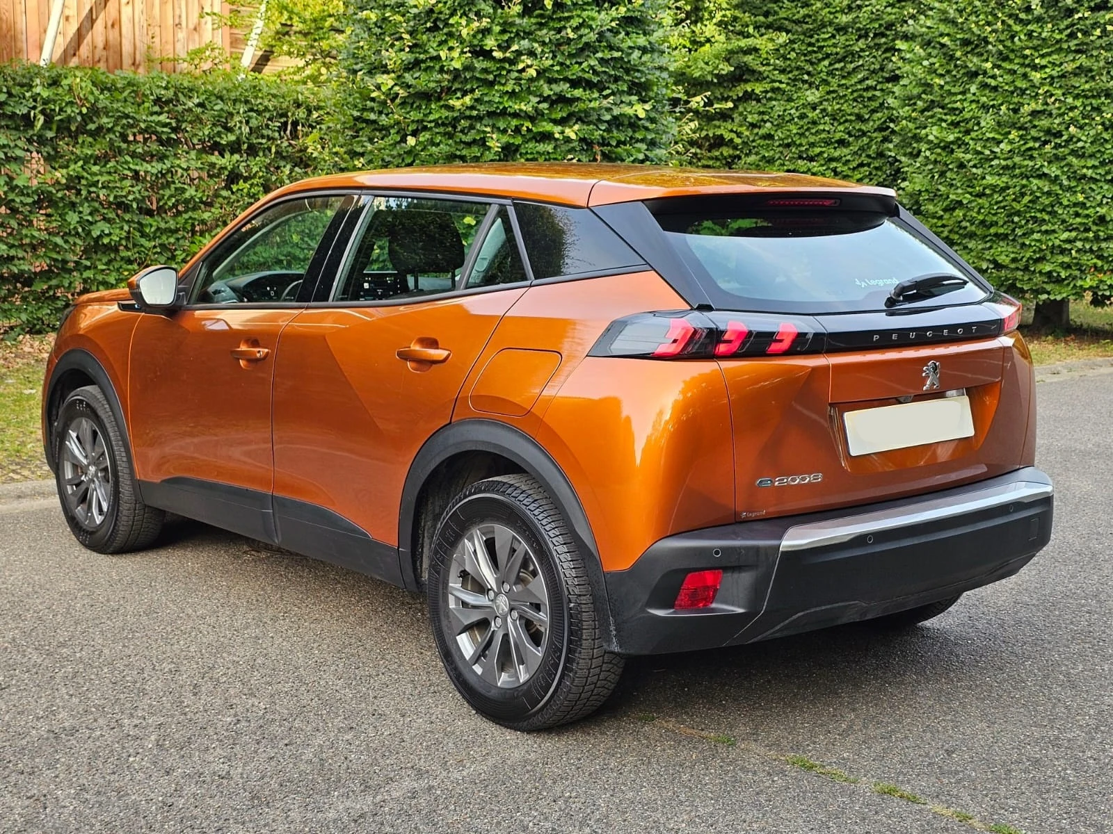Peugeot 2008 E ACTIVE PACK 136кс - изображение 3