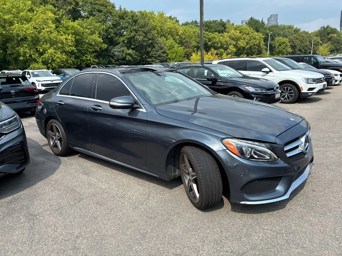 Mercedes-Benz C 400 * AMG LINE*  - изображение 2