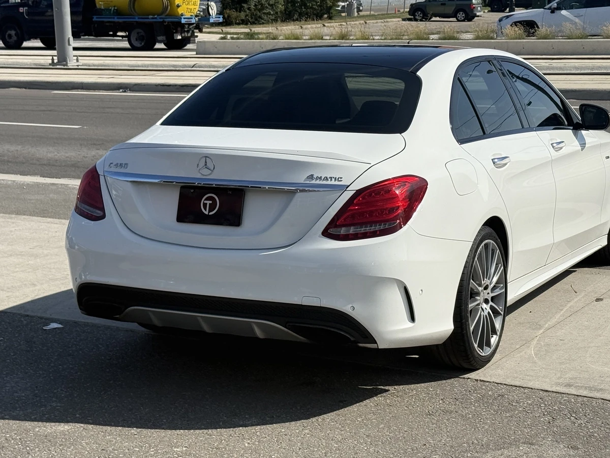 Mercedes-Benz C 450 AMG 4Matic / PANO / Alcantara - изображение 4