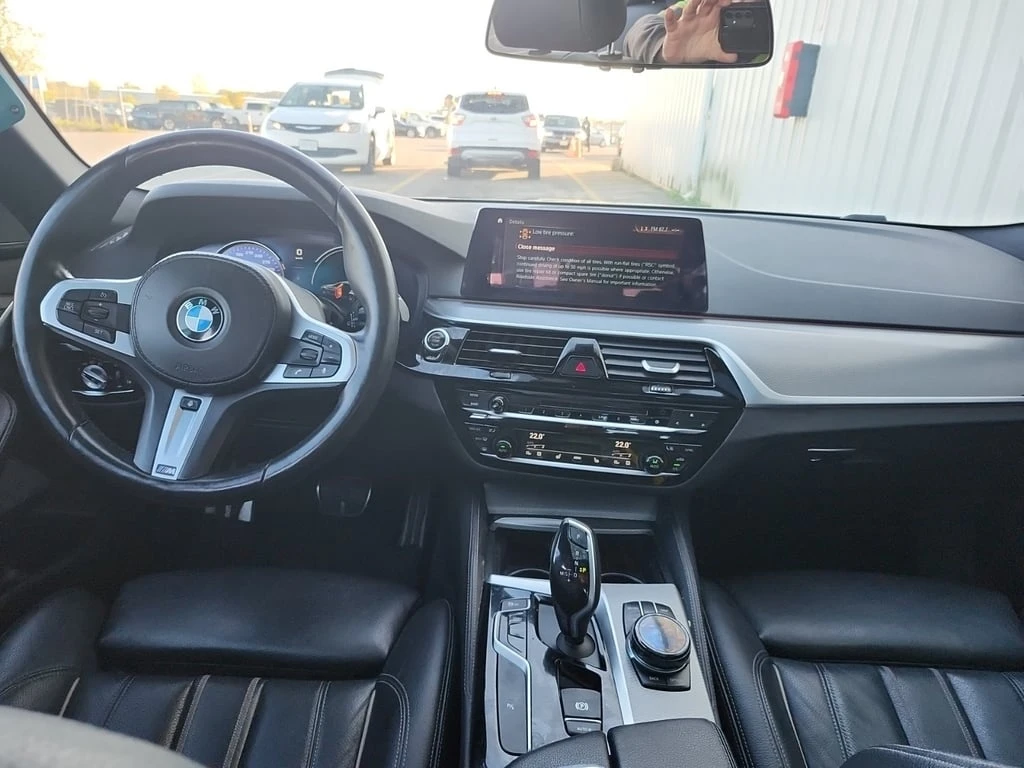 BMW 530 I XDRIVE 2018 * CARFAX * БЕЗ ПЪРВОНАЧАЛНА ВНОСКА - изображение 9