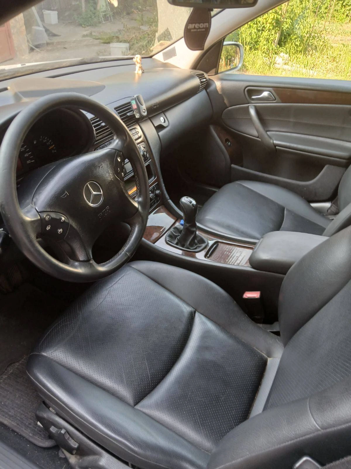 Mercedes-Benz C 200  - изображение 3