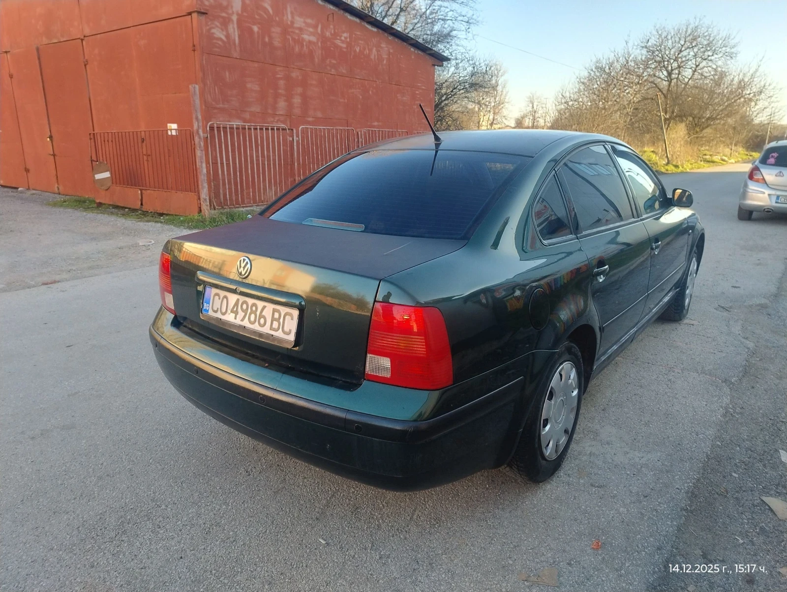VW Passat 1.6 клима - изображение 10