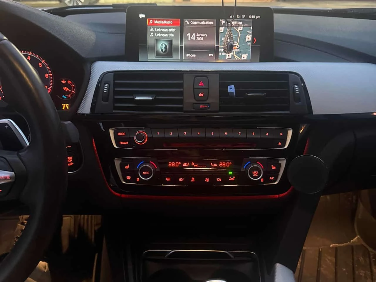 BMW 340  xDrive / CAMERA/DIS/PANO/NAVI/HARMON KARDON | Mobile.bg � ����������� 9