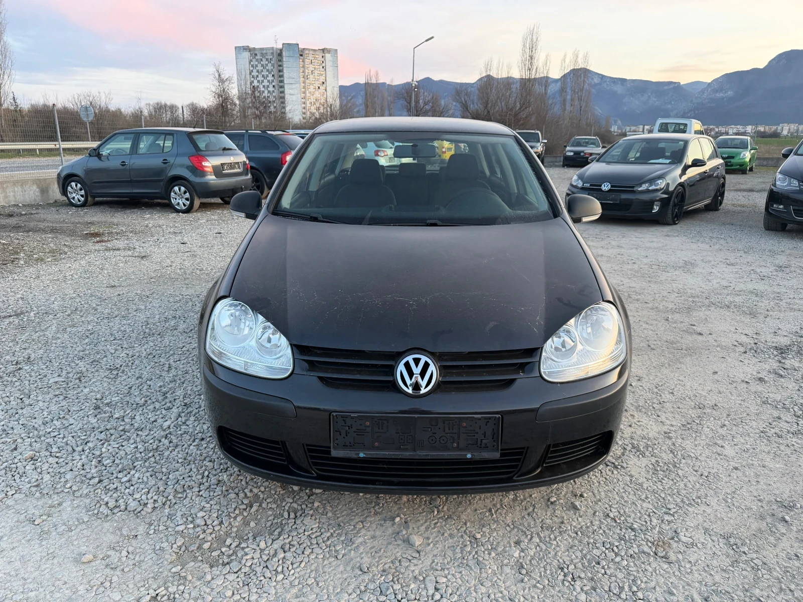 VW Golf 1.9TDI-105PS, снимка 2 - Автомобили и джипове - 53652509