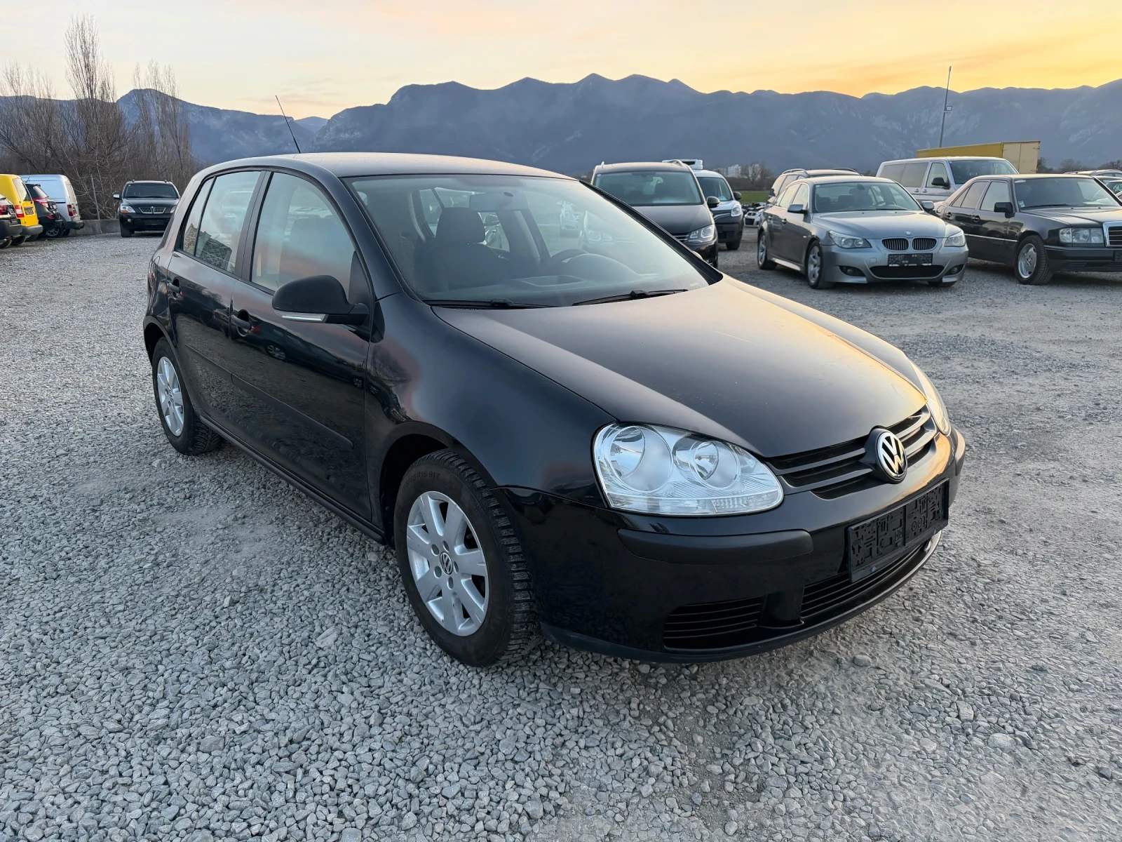 VW Golf 1.9TDI-105PS, снимка 3 - Автомобили и джипове - 53652509