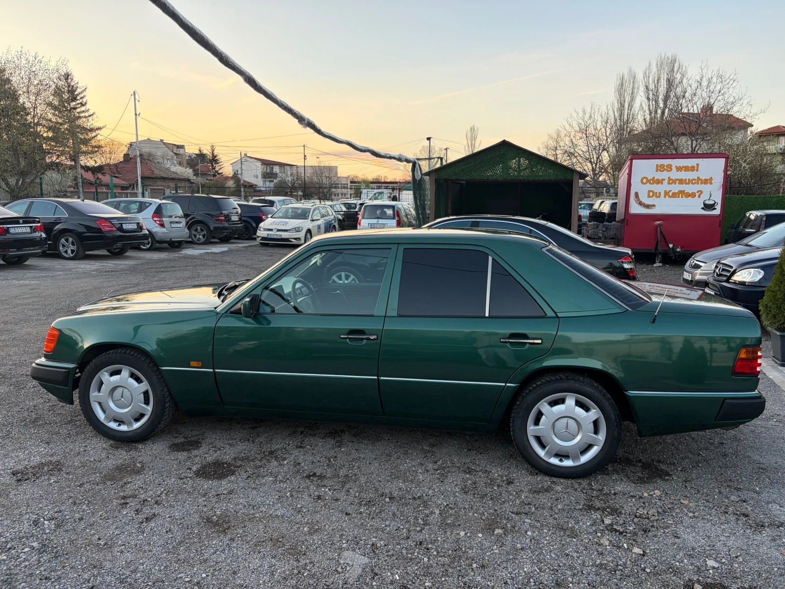 Mercedes-Benz 124, снимка 7 - Автомобили и джипове - 54130368