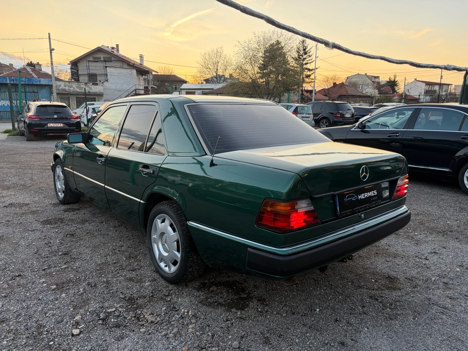 Mercedes-Benz 124, снимка 6 - Автомобили и джипове - 54130368