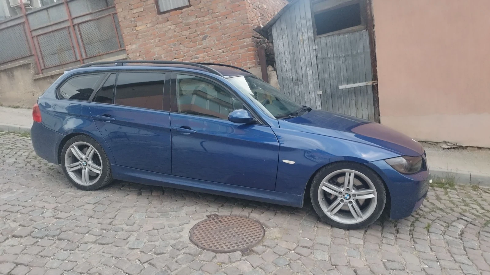 BMW 330 M-paket, снимка 3 - Автомобили и джипове - 54170477