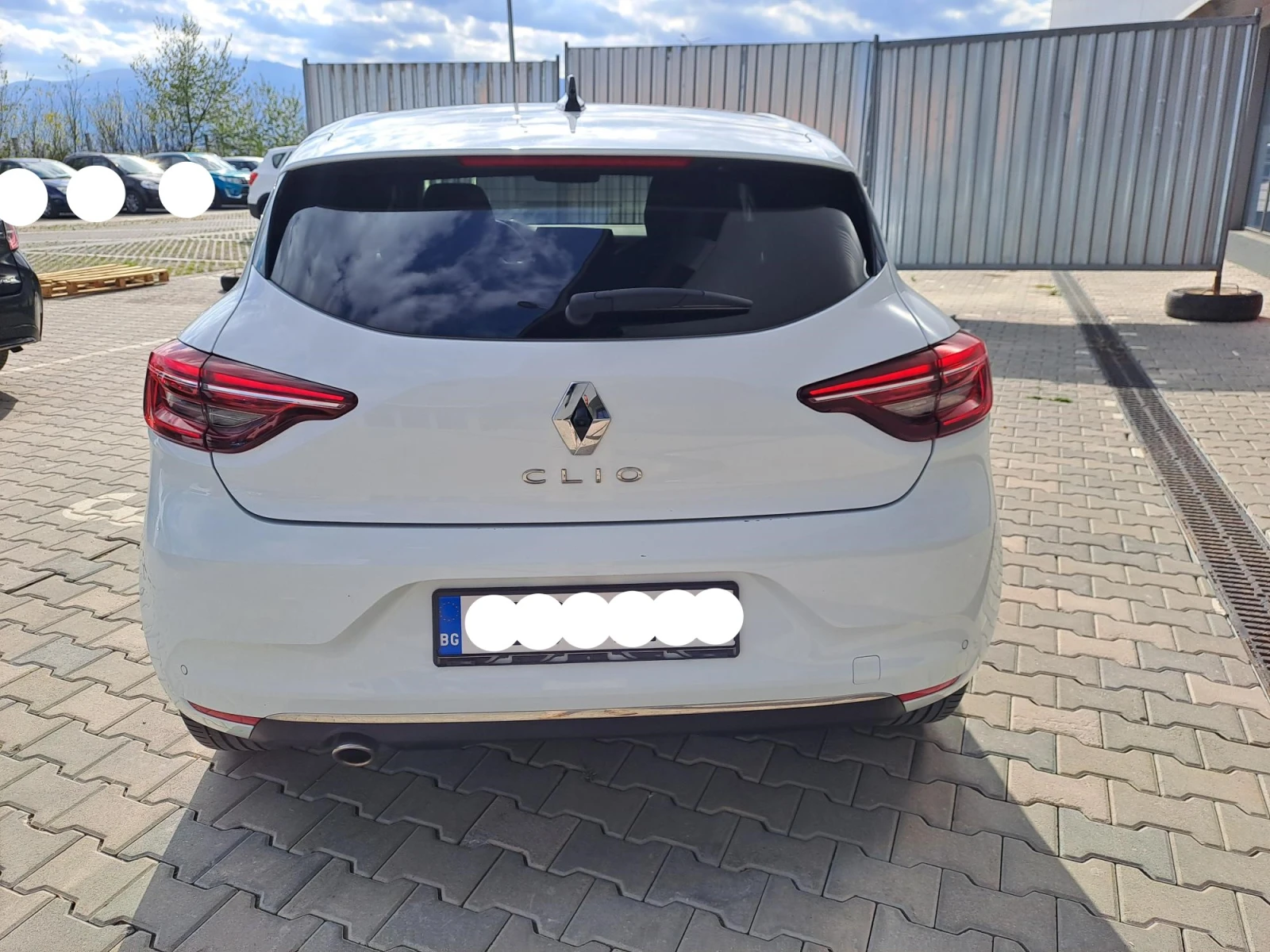 Renault Clio 1.0 TCe 90 k.c.Evolution AUTOMATIC Stop&Start EDC, снимка 5 - Автомобили и джипове - 54482380
