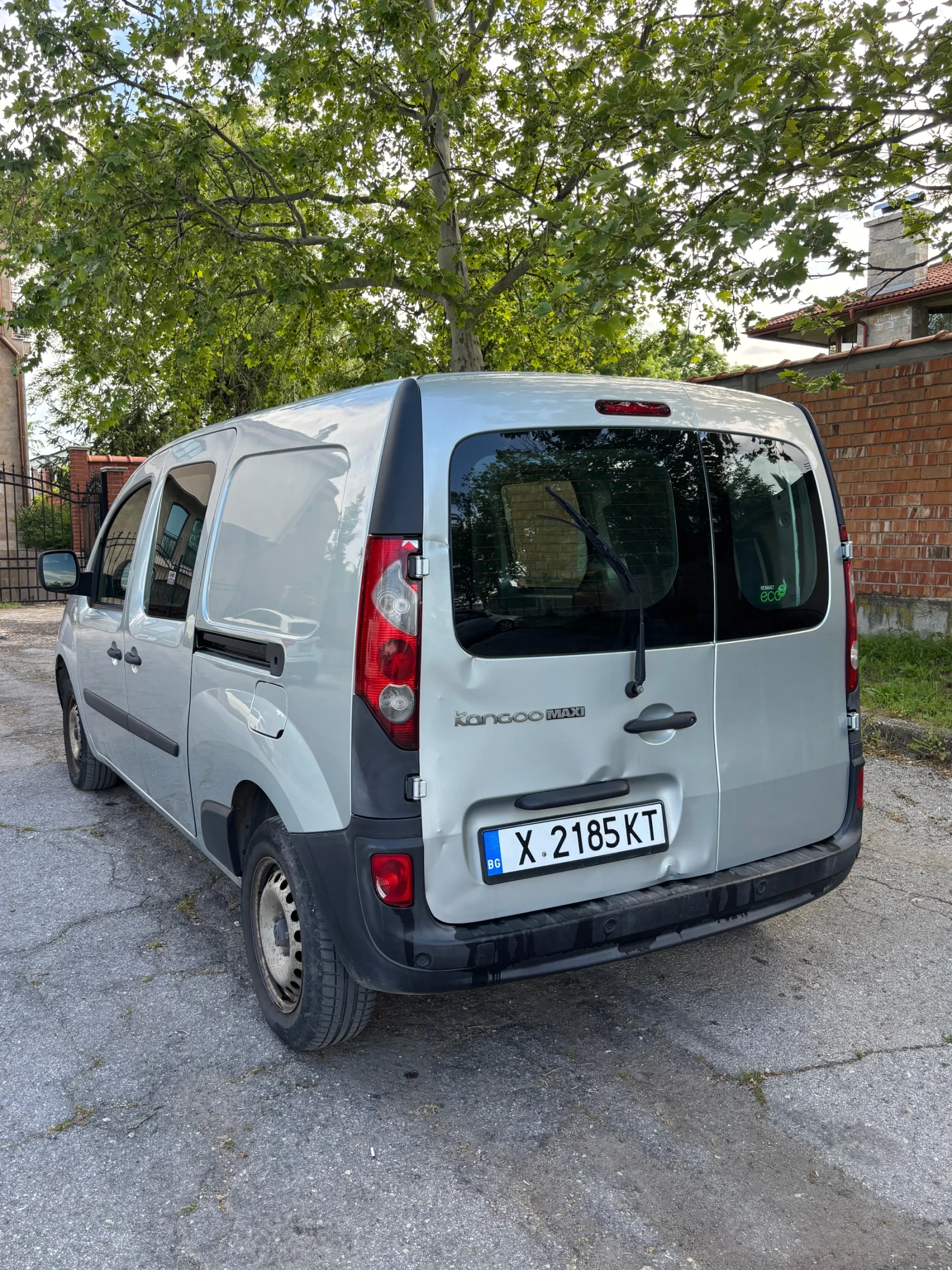 Renault Kangoo 1.5 DCI Maxi, снимка 3 - Автомобили и джипове - 54681821