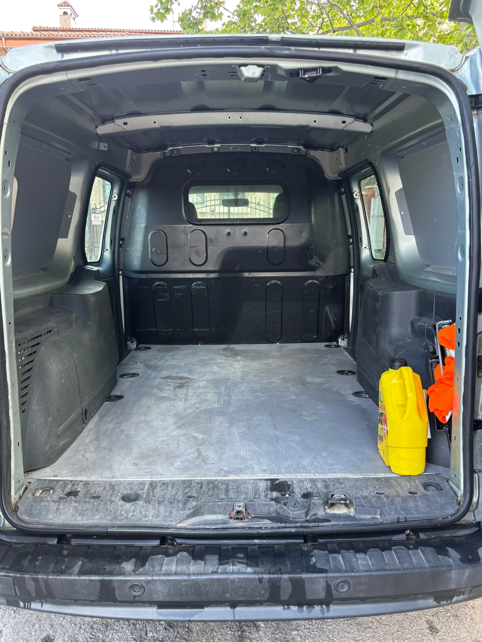 Renault Kangoo 1.5 DCI Maxi, снимка 10 - Автомобили и джипове - 54681821