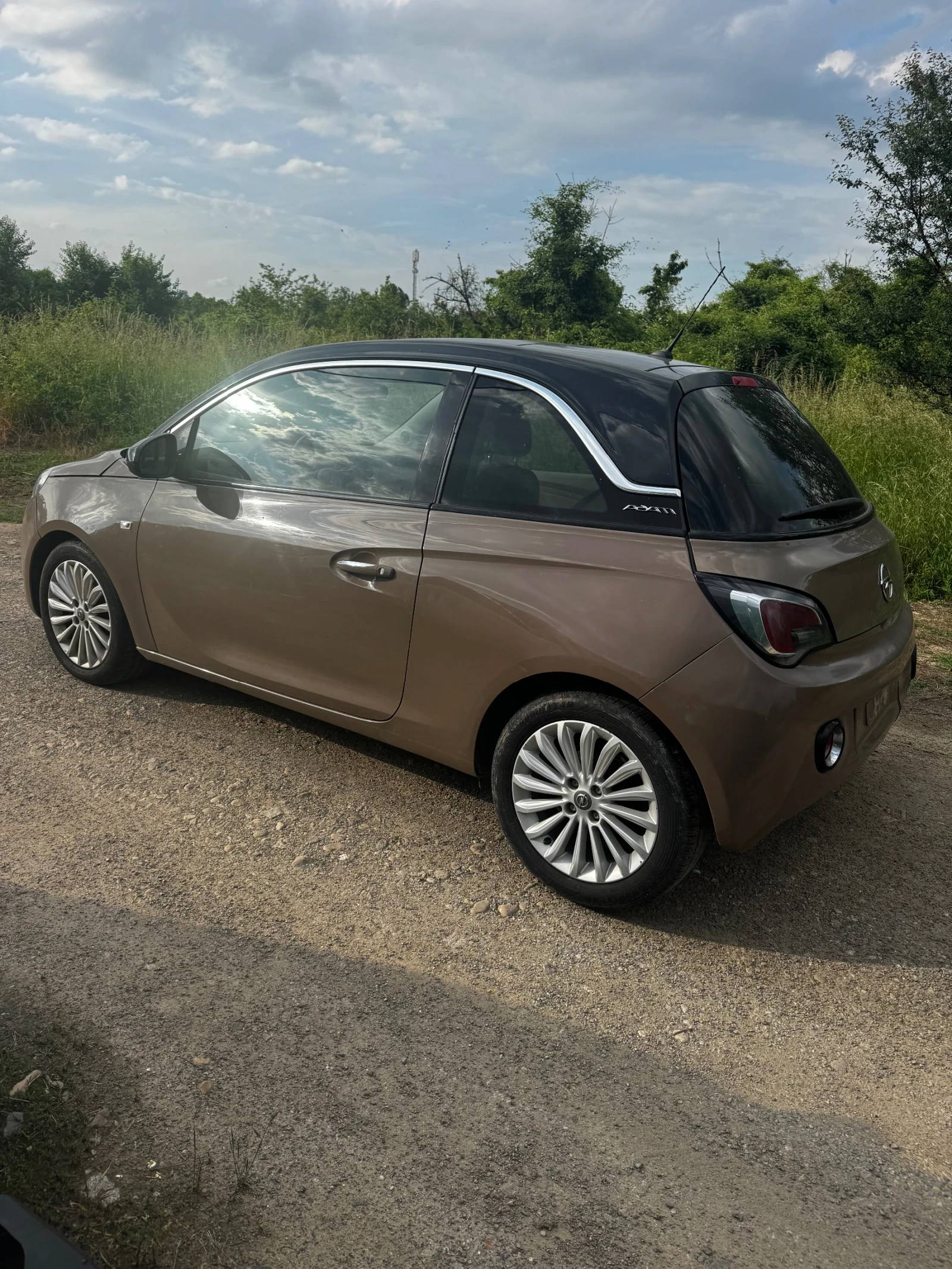 Opel Adam, снимка 3 - Автомобили и джипове - 54793607
