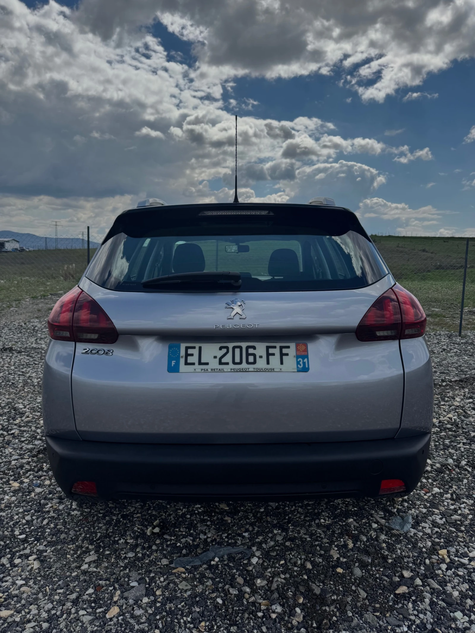 Peugeot 2008 1.6, снимка 5 - Автомобили и джипове - 54905578