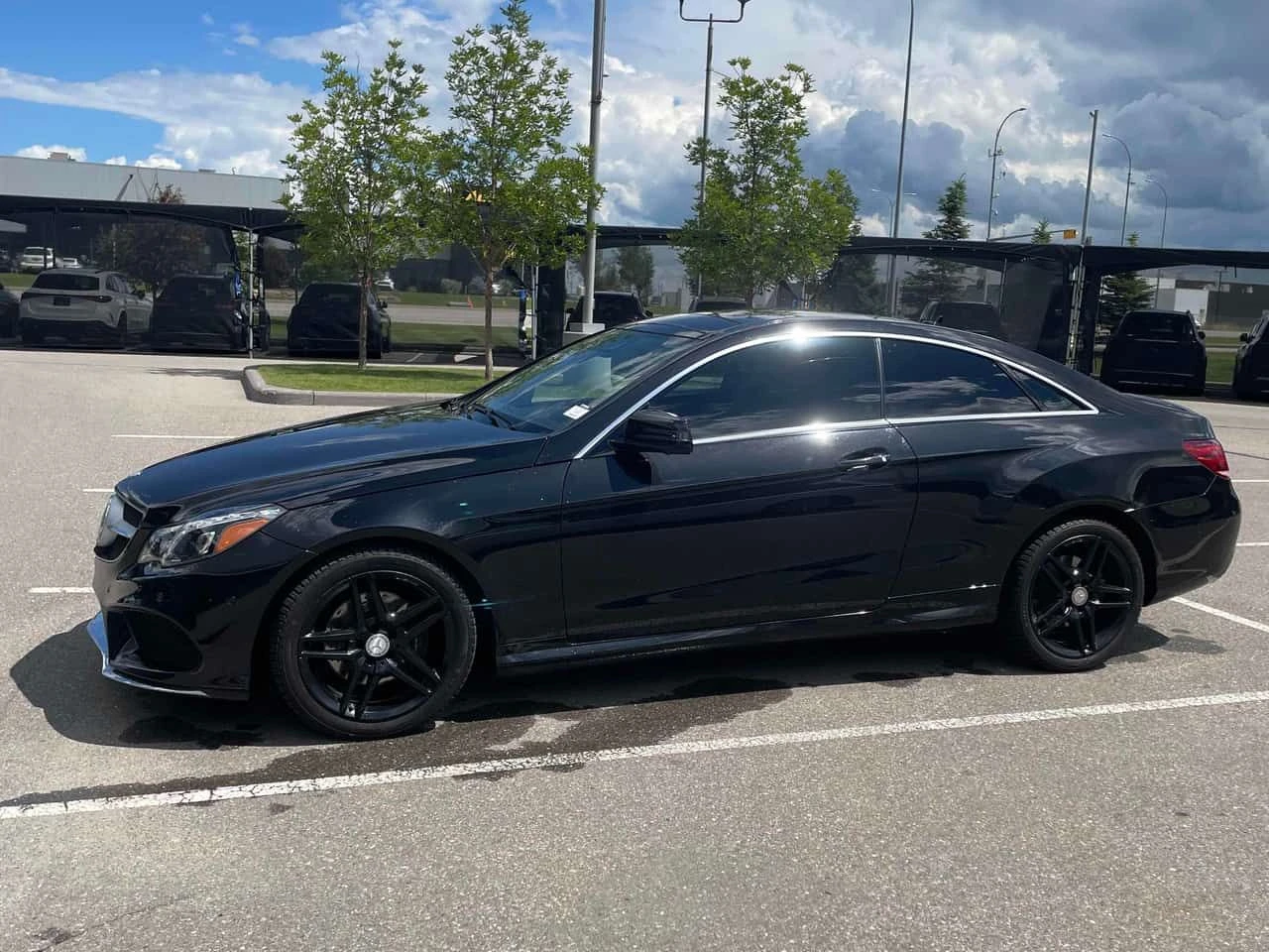 Mercedes-Benz E 400 * 4MATIC / ГЛАВНО ПРЕДСТАВИТЕЛСТВО НА MERCEDES, снимка 3 - Автомобили и джипове - 55177837