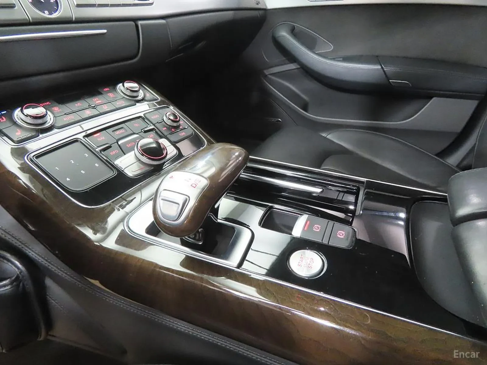 Audi A8 LONG* 4.2TDI* V8* TOP CENA* , снимка 11 - Автомобили и джипове - 55321297