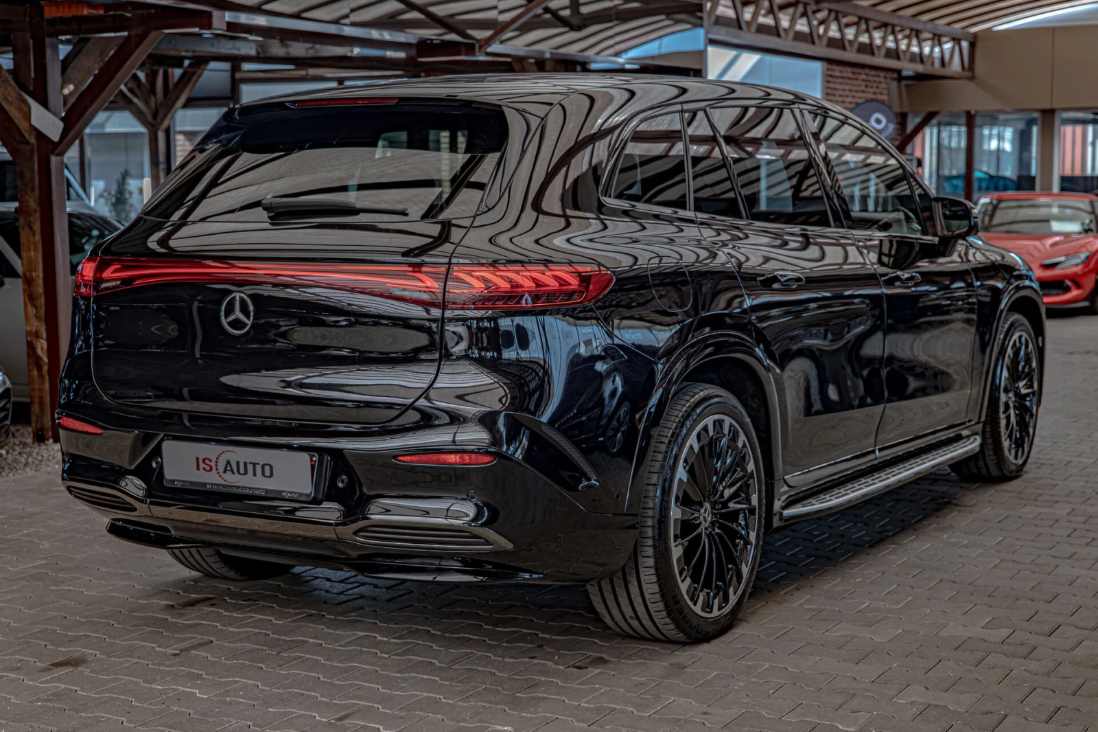 Mercedes-Benz EQS 450+ 125kWh/AMG/HuD/Hyper Screen/Burme./Pano./Карб, снимка 4 - Автомобили и джипове - 55611312