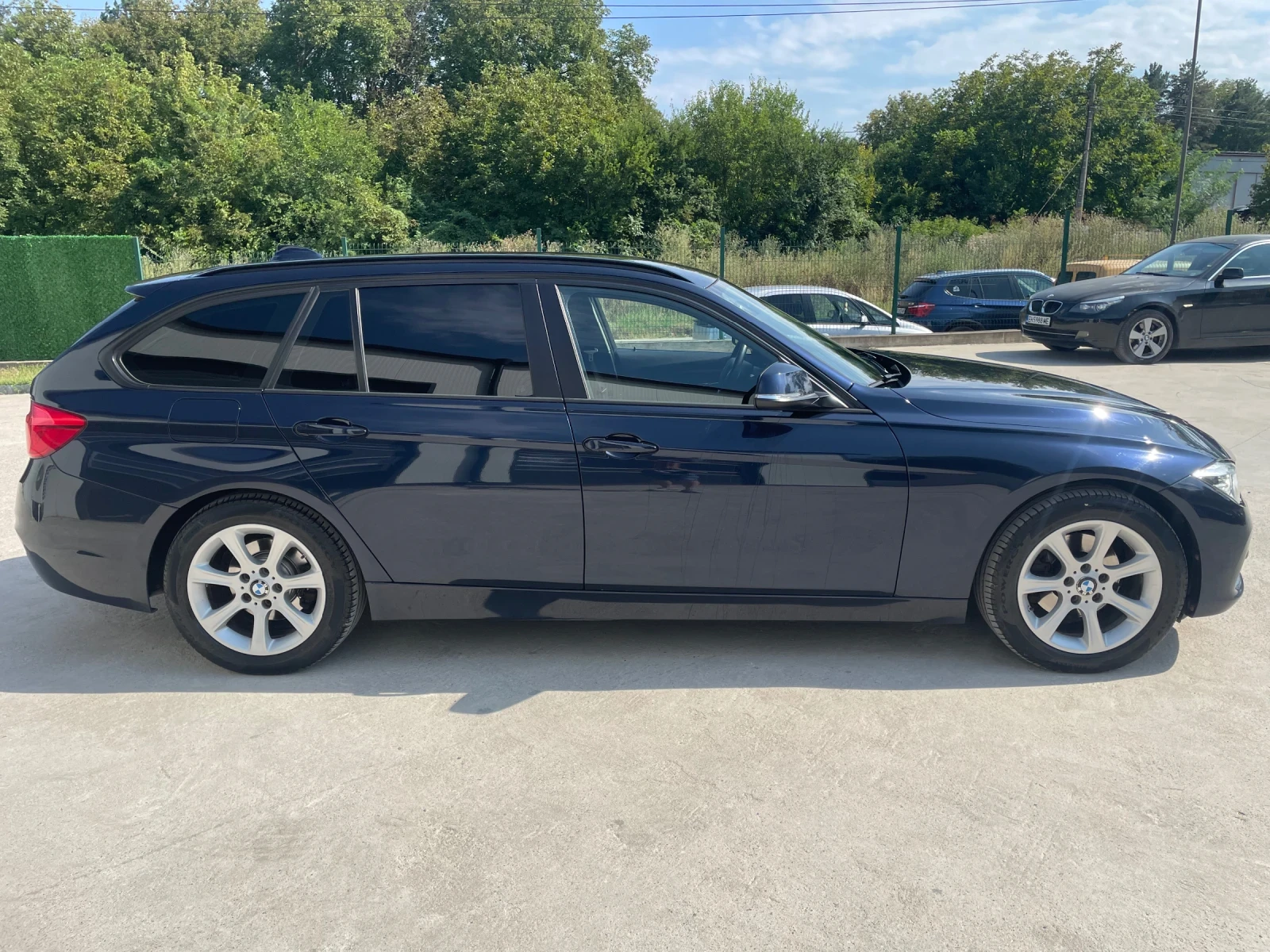 BMW 320, снимка 4 - Автомобили и джипове - 55655203
