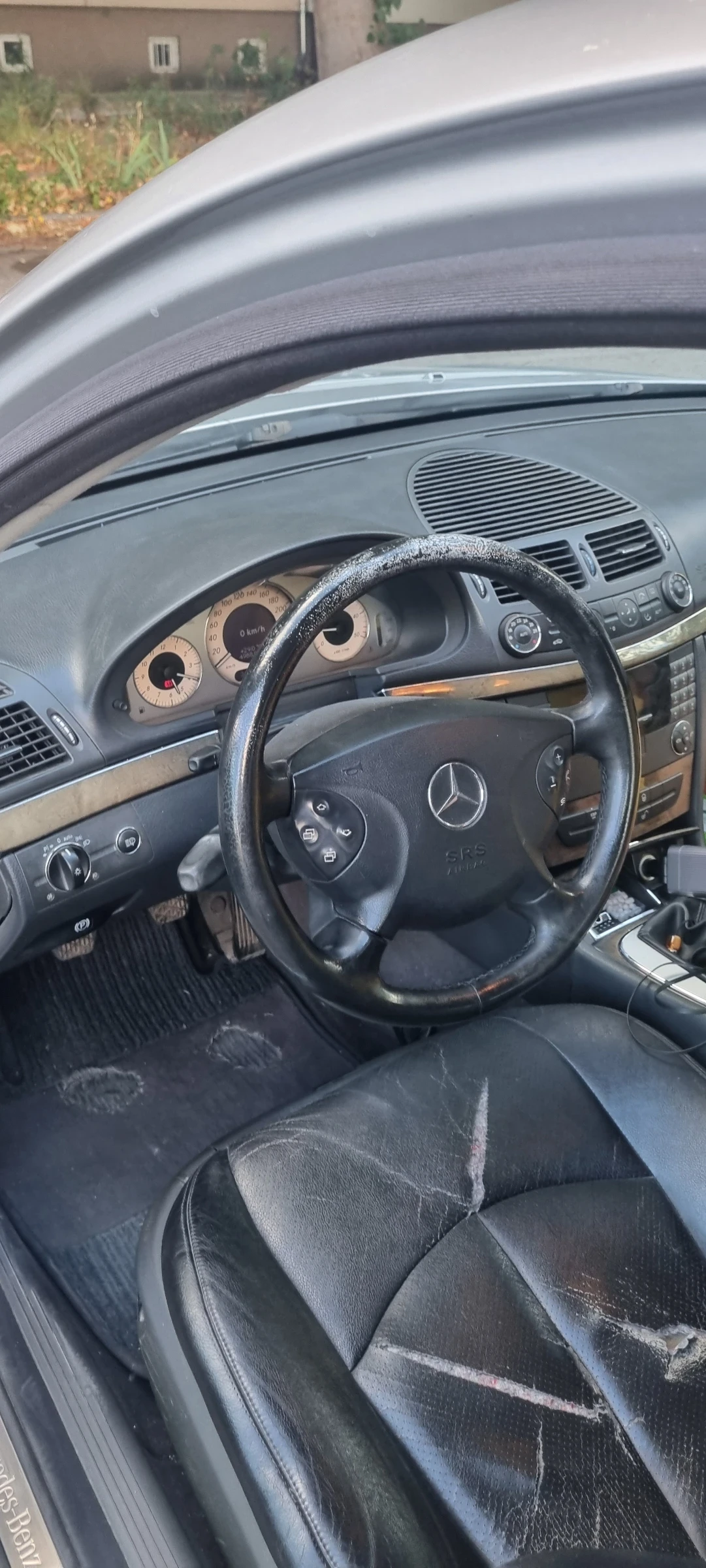Mercedes-Benz E 270 Avanagard, снимка 13 - Автомобили и джипове - 55768779