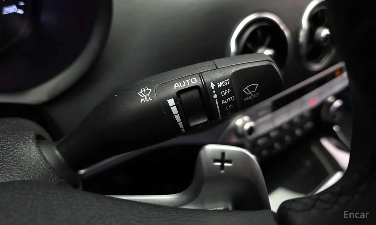 Kia Stinger 2.2 Diesel AWD | АВТОФИНАНСИРАНЕ БЕЗ ПЪРВОНАЧАЛНА , снимка 17 - Автомобили и джипове - 55836797