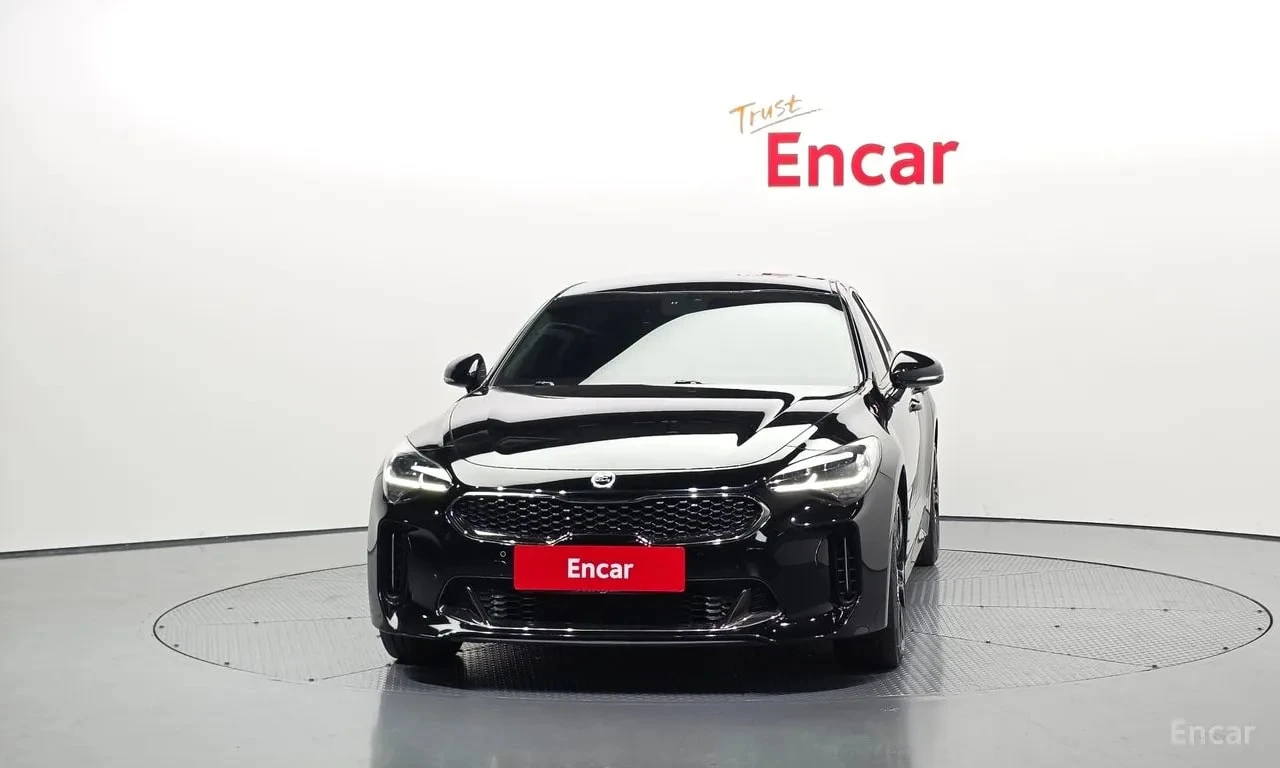 Kia Stinger 2.2 Diesel AWD | АВТОФИНАНСИРАНЕ БЕЗ ПЪРВОНАЧАЛНА , снимка 3 - Автомобили и джипове - 55836797