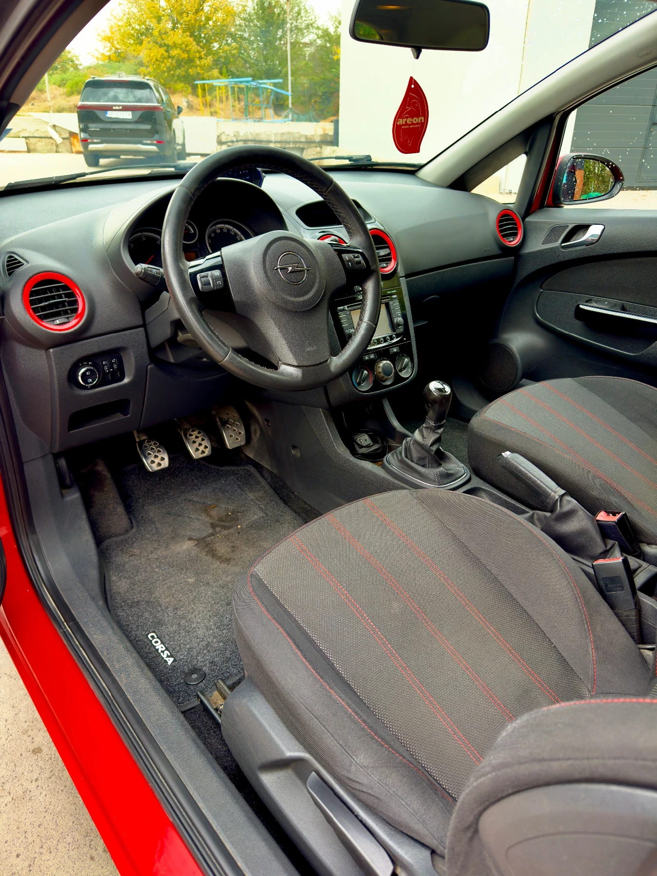 Opel Corsa 1.3CDTI FACE, снимка 9 - Автомобили и джипове - 56640614