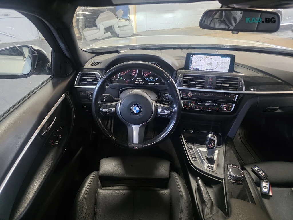 BMW 330 E* IPERFORMANCE* SURROUND VIEW* ЛЮК* , снимка 10 - Автомобили и джипове - 56707339