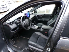 Toyota Rav4 2.5 HEV GR SPORT  4x4 | 360&#186; камера | TOP  - 79950 лв. / 40877.79 € - 84069529 8