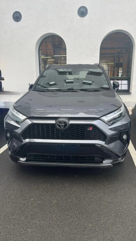 Обява за продажба на Toyota Rav4 2.5 HEV GR SPORT  4x4 | 360º камера | TOP  ~79 950 лв. - изображение 1